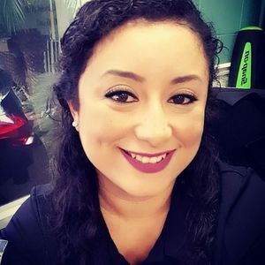 Meet your Posher, Gabriela